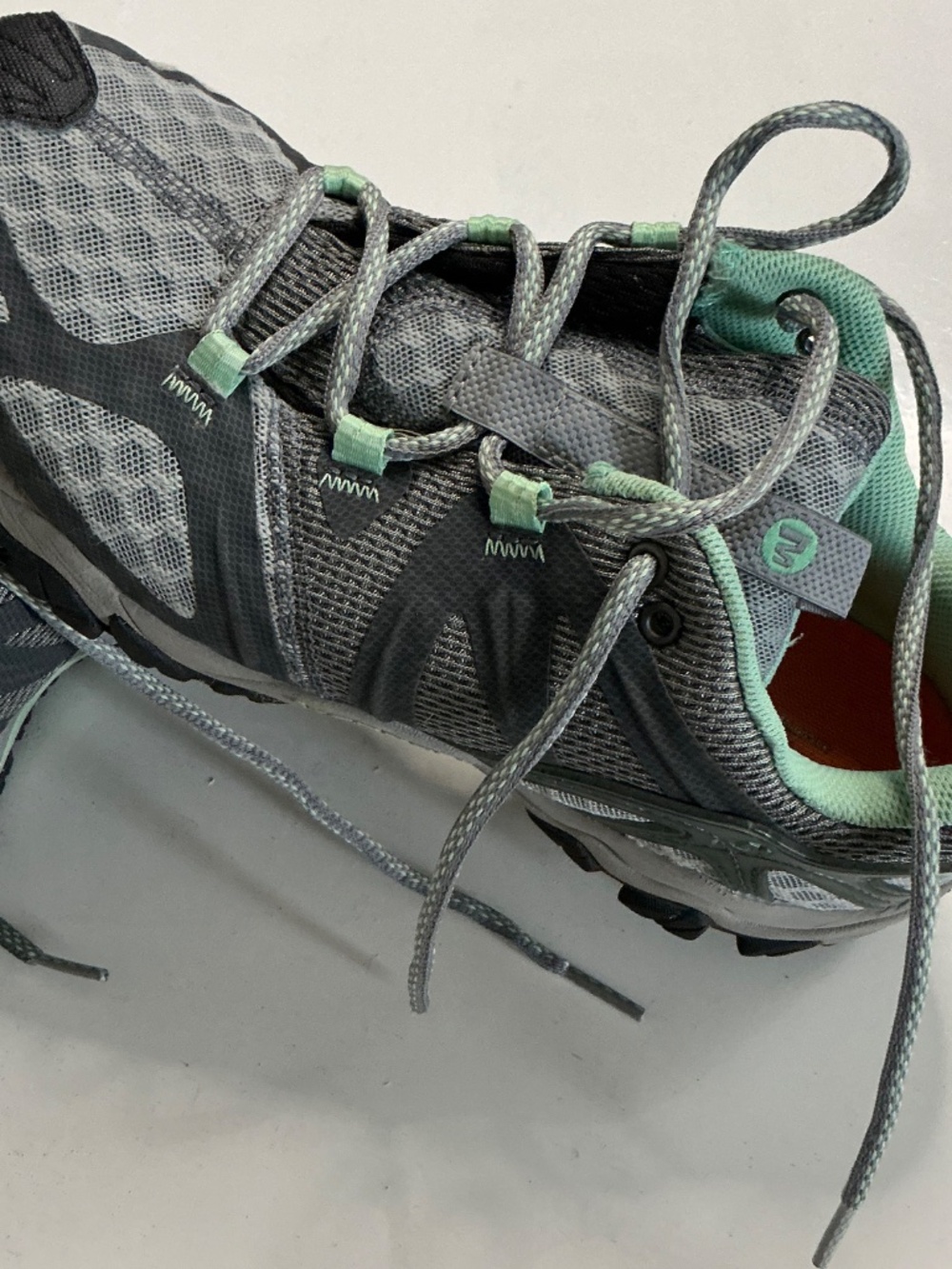 Merrell Grassbow air hiking granite and mint shoes size 7.5 - Picture 2 of 5